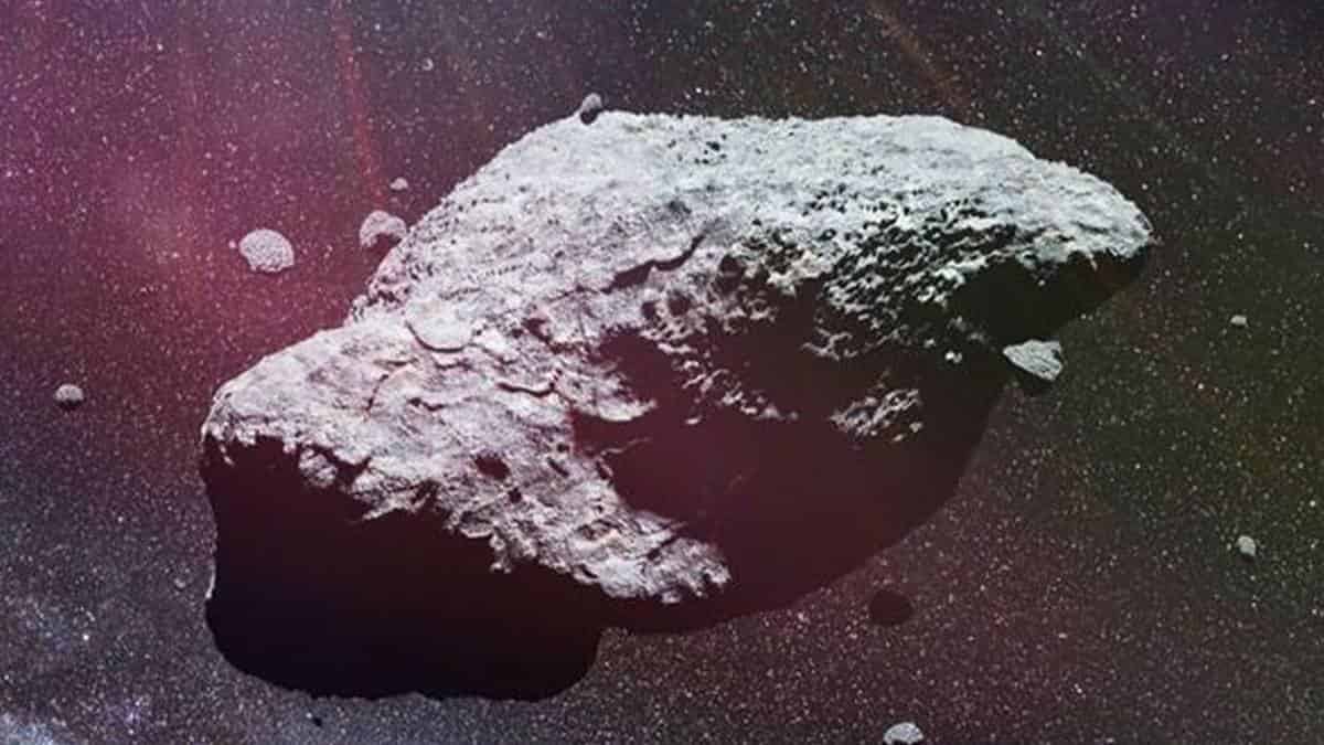 Asteroid to flyby earth