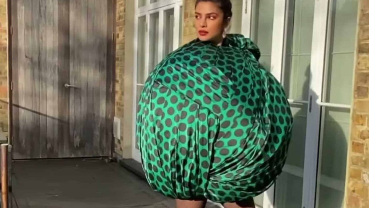 Priyanka Chopra shares several fanmade memes on Twitter