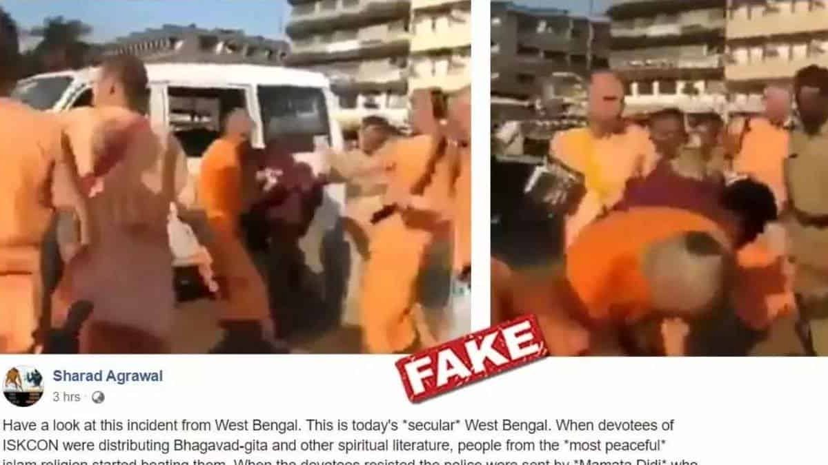 Have a look at this incident from West Bengal. This is today’s secular West Bengal. When devotees of ISKCON were distributing Bhagavad-gita and other spiritual literature, people from the most peaceful islam religion started beating them. When the devotees resisted the police were sent by Mamata Didi who is converting West Bengal into an Islamic state. Hats off to the brave devotees of Krishna who put their japa mala aside and stared hitting them back. Brave people may forward this to all Hindus. Others may continue to be sickular. Fact Check