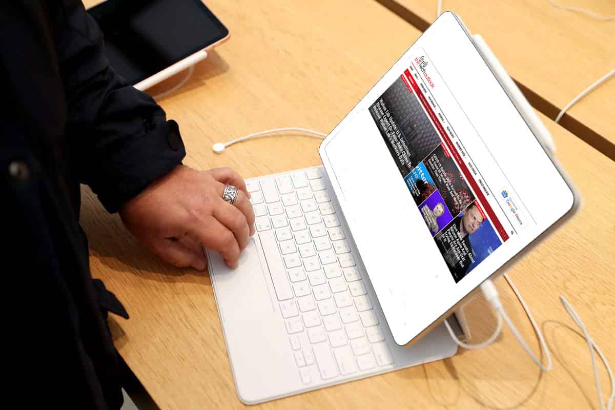 Get ready for new Macbook Pro as its coming with wireless charging and more