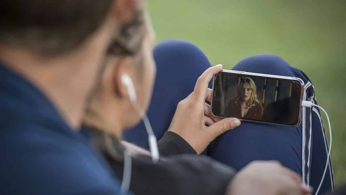5 Easy Ways to Download Any Videos