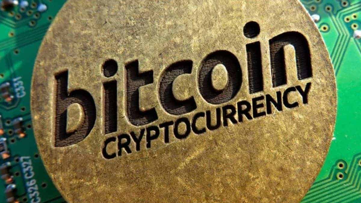 Cryptocurrencies are a menace to financial stability