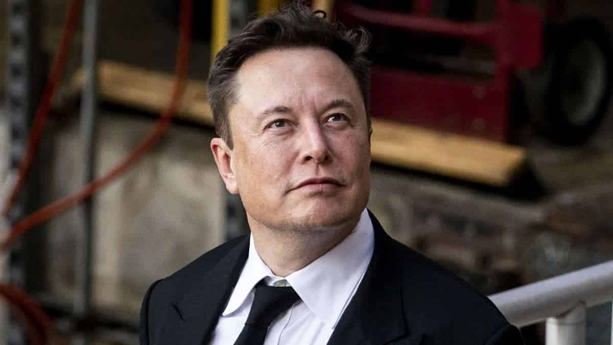 Elon Musk is being harassed by the SEC