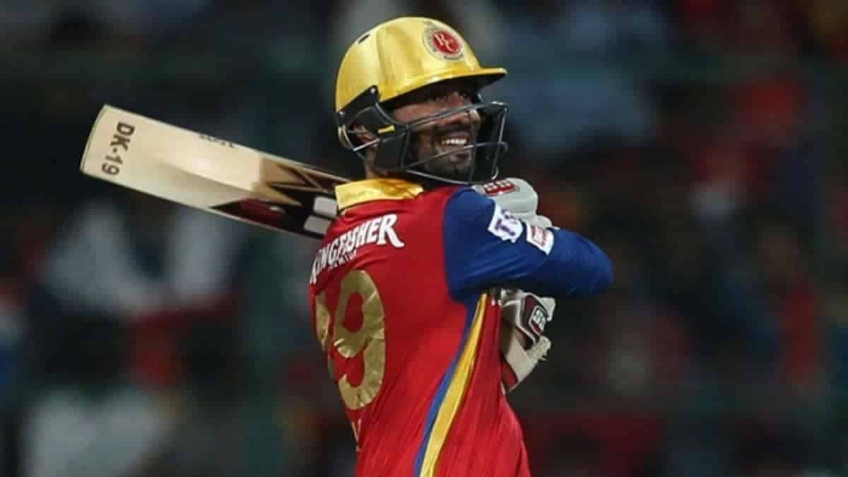 Dinesh Karthik Picked David Warner as his Watch out player of this IPL 2022