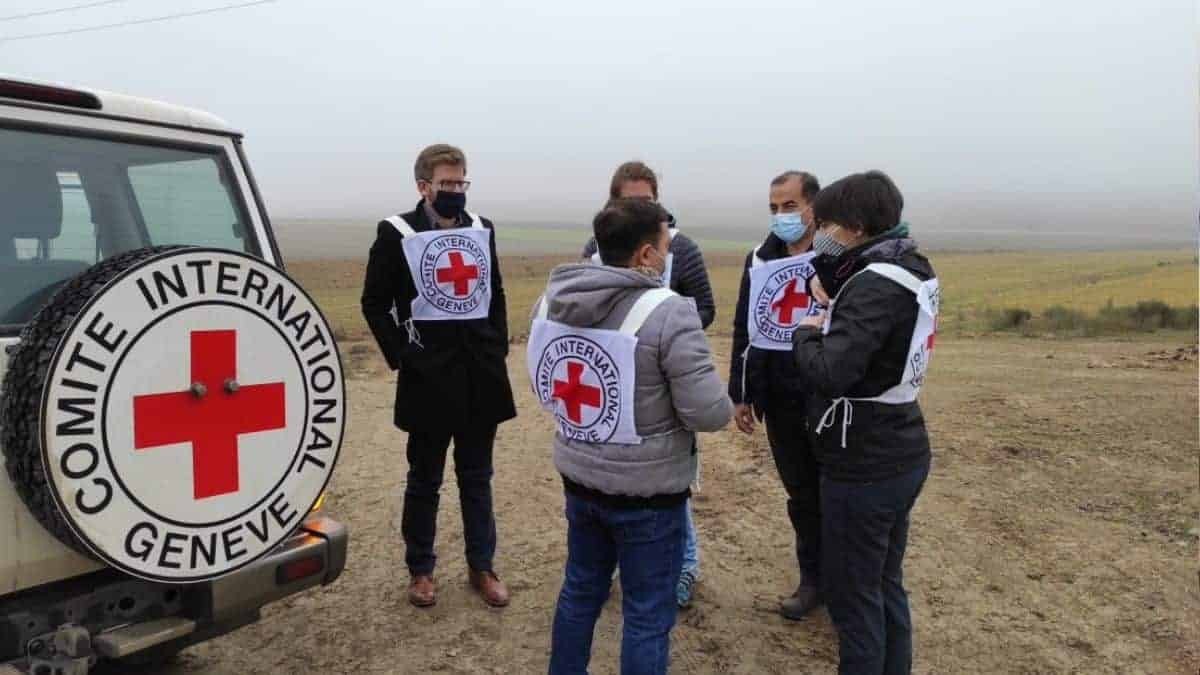 International Committee of the Red Cross has urged both Russia and Ukraine to allow safe passage for civilians