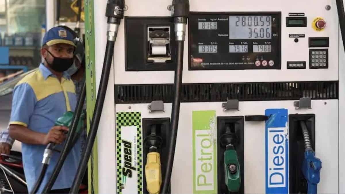 Price of Diesel hiked by ₹25