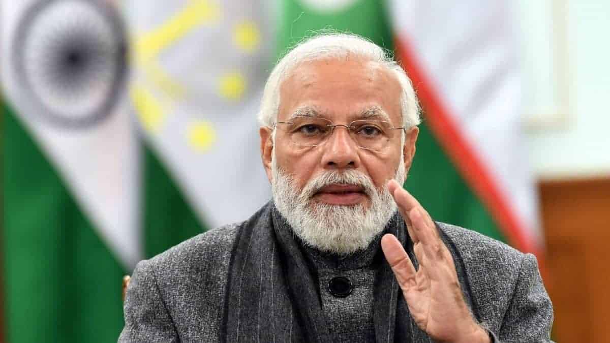 Prime Minister Narendra Modi talks about Stress Relievers should be given to the Police