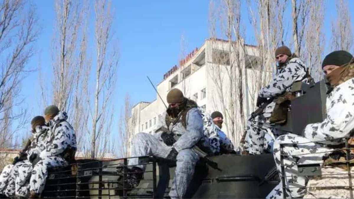 Russian Soldiers have cut Power Supply to Chernobyl Power Plant