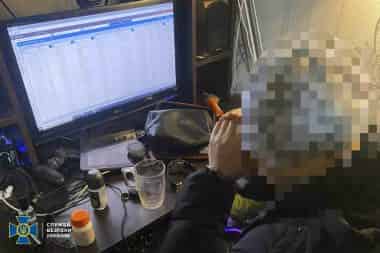 ukraine-secret-service-arrest-hacker-help-russia-3-380x253