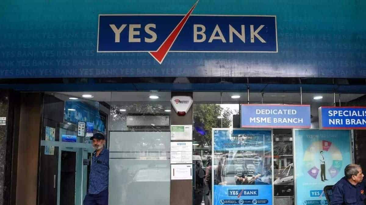 CARE thumps up to Yes Bank ratings, Pumps share price by 15%