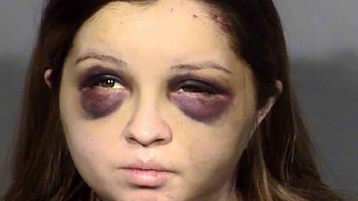 On the way to the hospital, a mother is accused of attempting to suffocate her 'evil' newborn kid