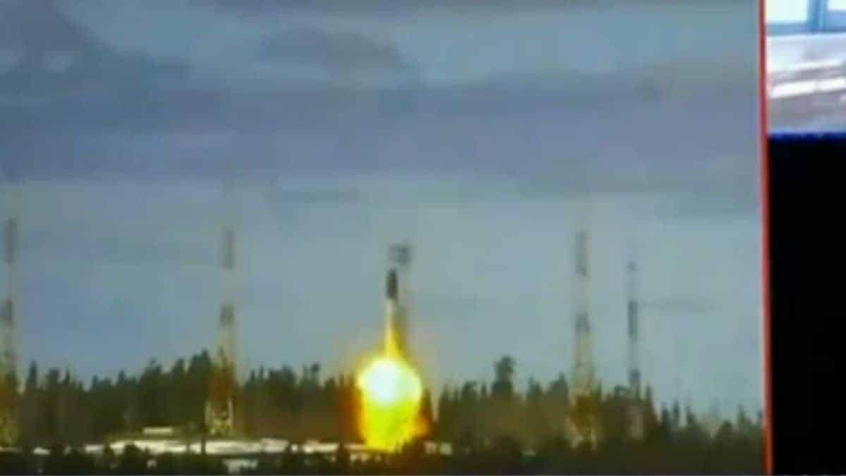A cartoon with a rocket was broadcast on the Russian federal television station, implying that nuclear weapons could be used to destroy New York City