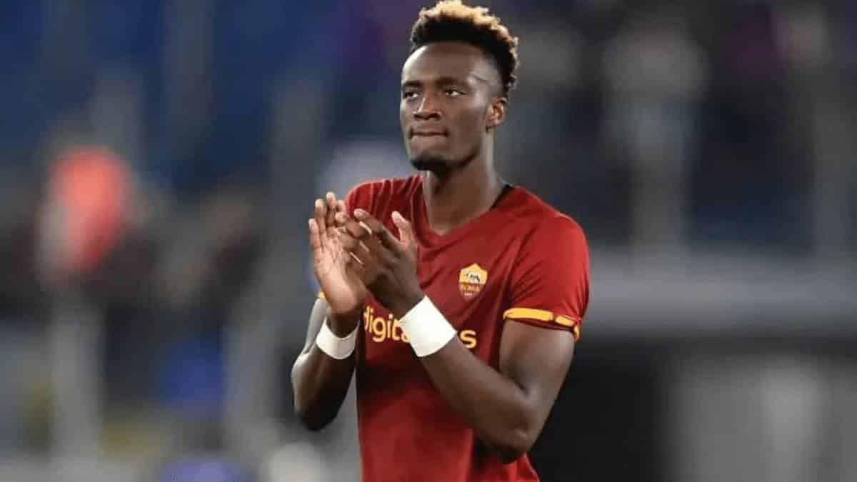 The Match Resulted in A 1-1 Draw Against Napoli Thanks To Tammy Abraham's Assist