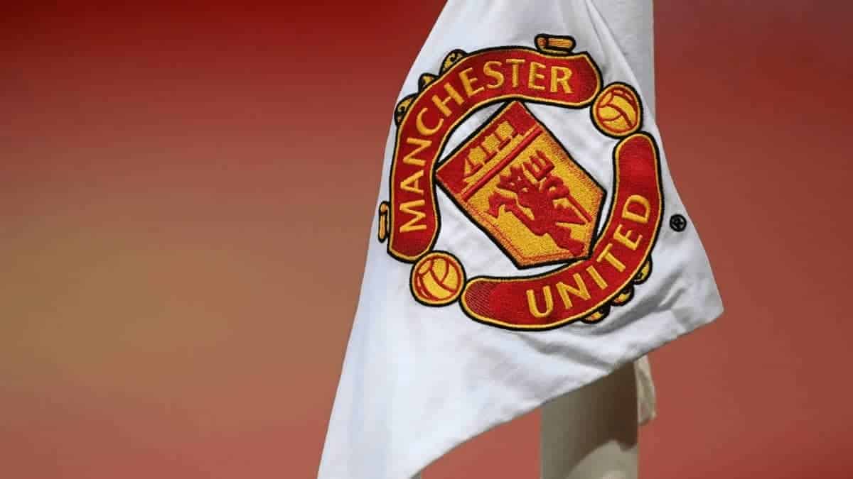 Since Jim Lawlor and Marcel Bout have departed Manchester United, the overhaul will not be limited to the squad