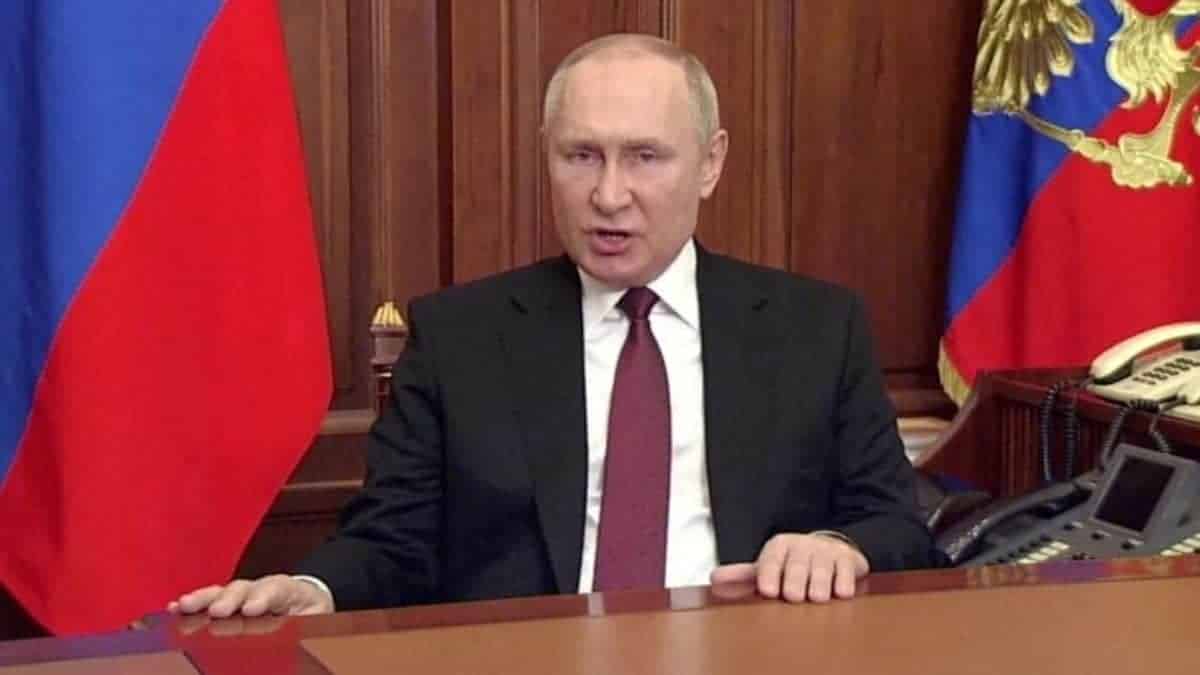 Ex-FSB chief to be appointed the new head as Putin goes into surgery