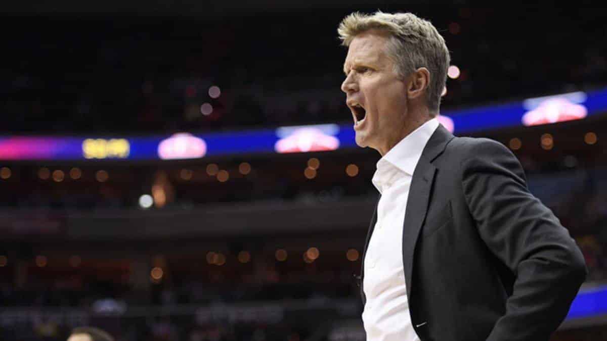 Steve Kerr shares an emotional speech to have gun laws