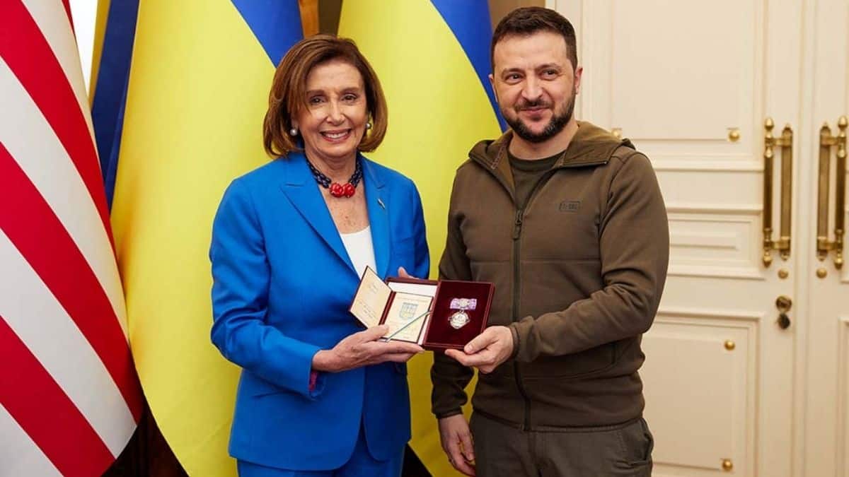 Pelosi talks with Ukraine's president in Kyiv, vowing to support the country 'Until the Fight Is Done'