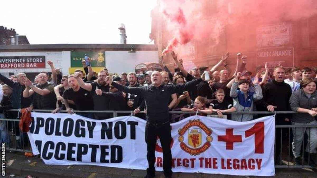United fans protested outside Old Trafford ahead of their match against Brentford about the ownership of Glazer