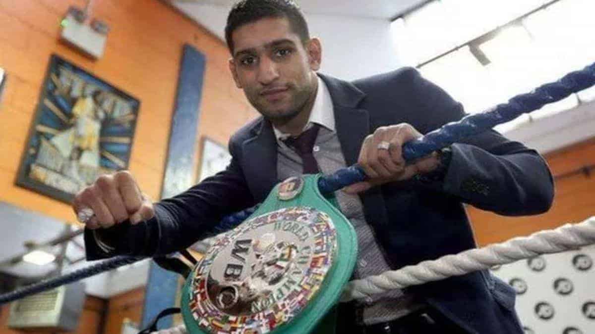 Amir Khan: Former World Boxing Champion Announces His Retirement