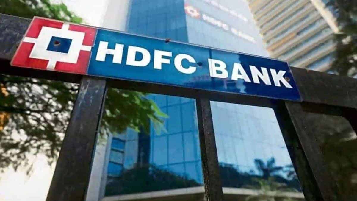 Stock exchange gives the nod to HDFC and its subsidiary HDFC Bank