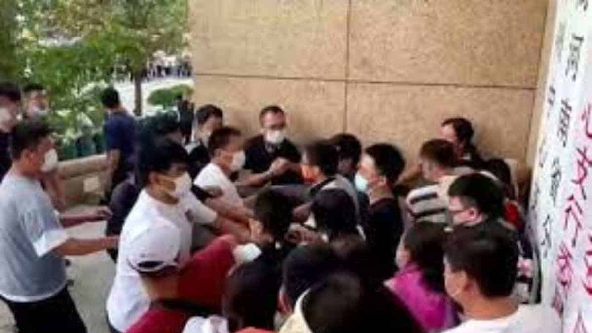 Henan is experiencing widespread protests as individuals worry about losing their entire savings due to bank fraud