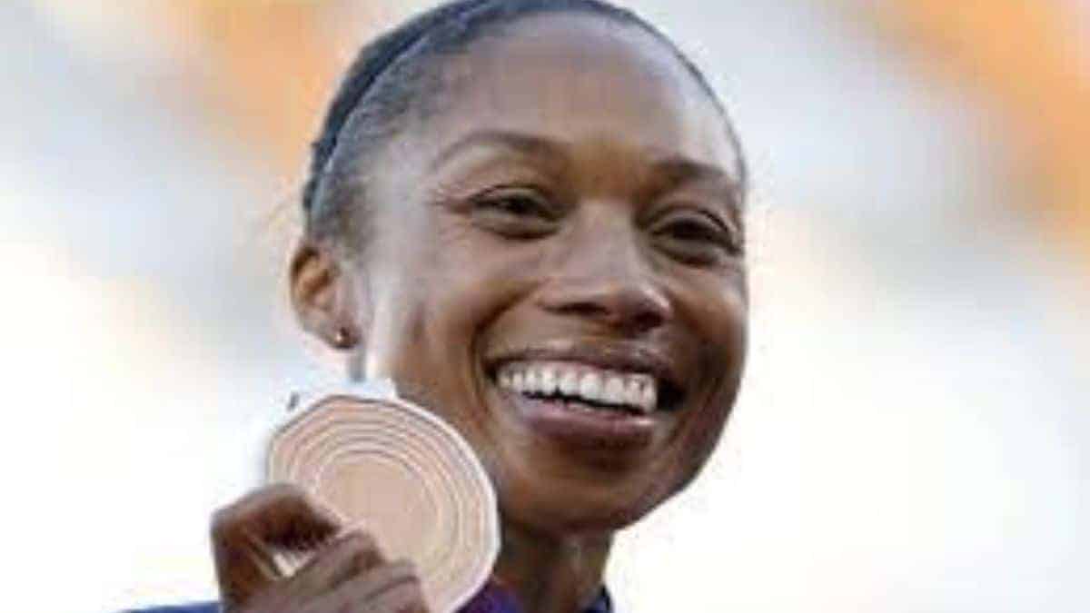 Allyson Felix finishes the world championships with the 19th medal altogether