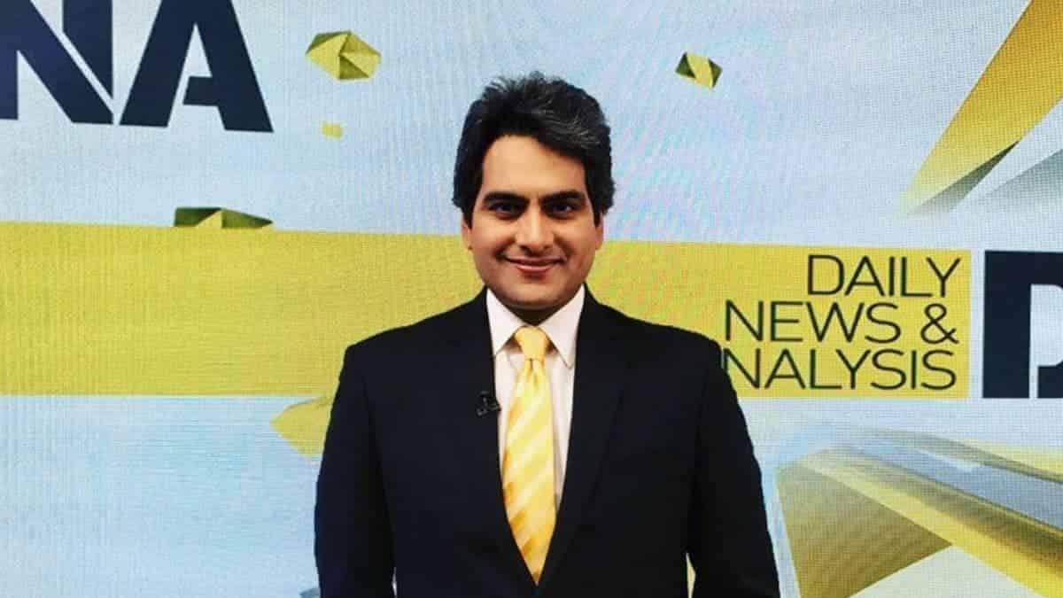 Zee News Chairman Subhash Chandra to give farewell to DNA anchor Sudhir Chaudhary on July 8