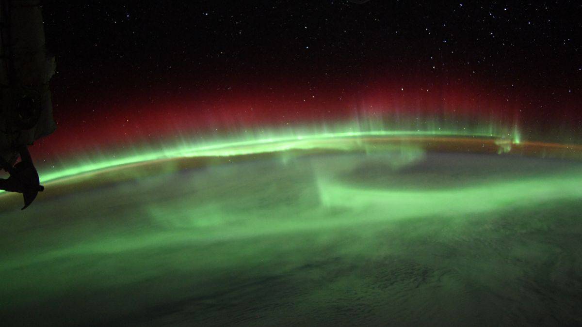 Fascinating aurora image shared by NASA