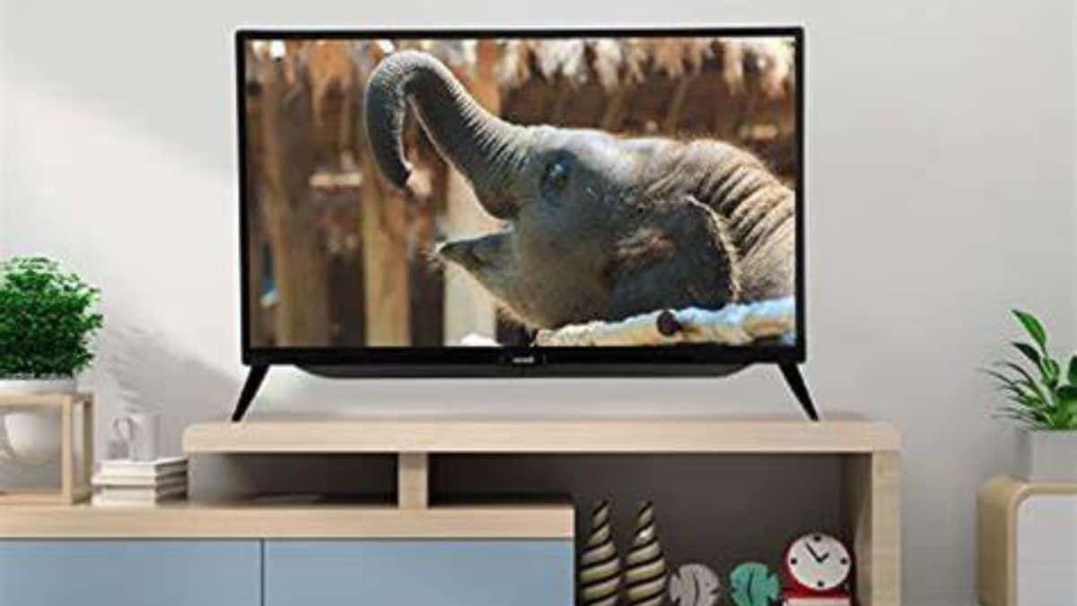 Buy Croma 80 cm (32 inch) HD Ready LED Smart Google TV with A Plus