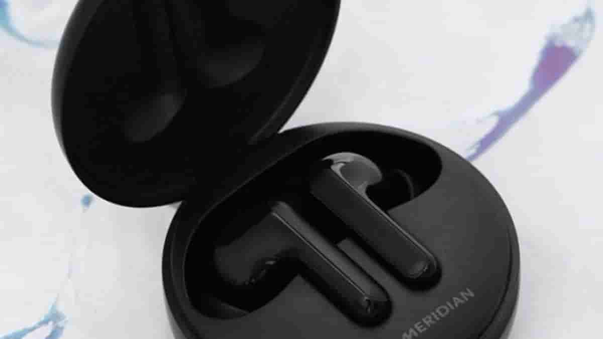 LG Tone Free FN6 UV Nano