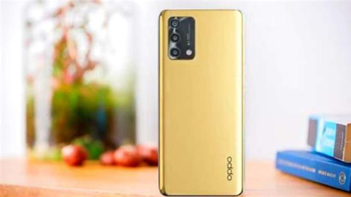 Oppo F19s from Croma