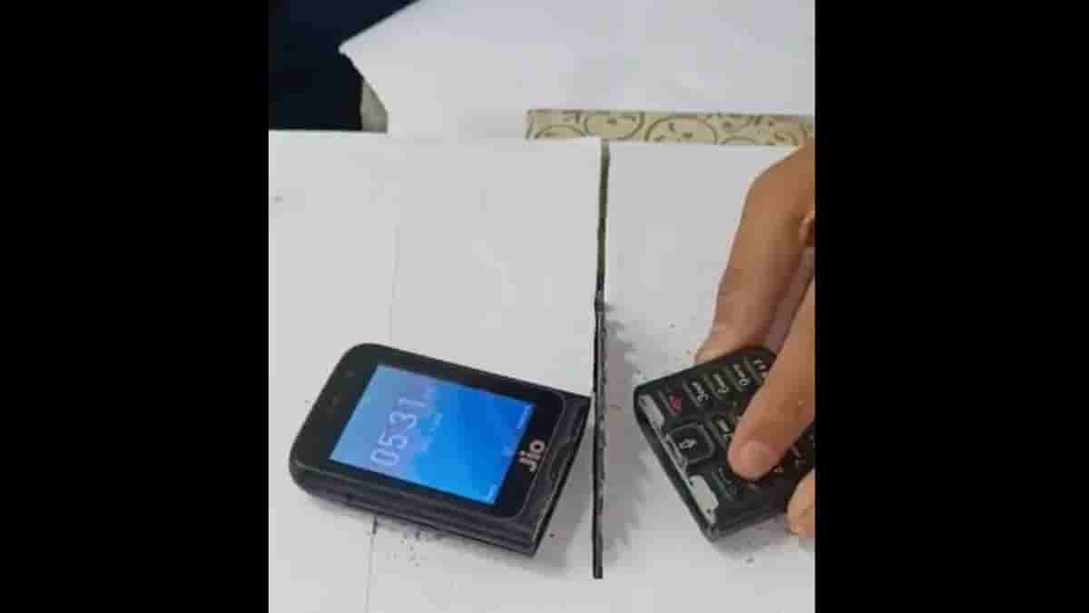 Meet the immortal Nokia 3310 of this era in the form of Jio's keypad