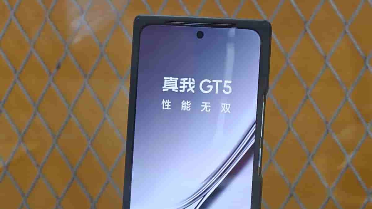 Realme GT 5 live shot-
