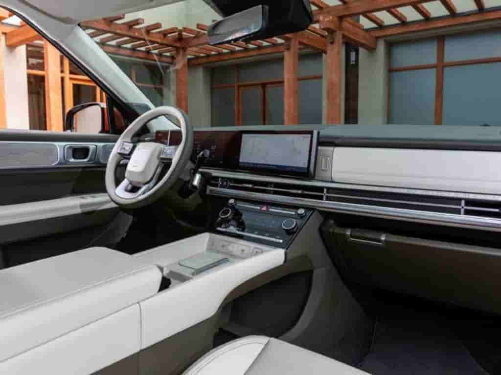 2024 Hyundai Santa Fe - 3