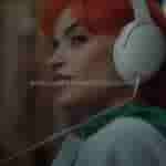 Bose QuietComfort Headphones - 7