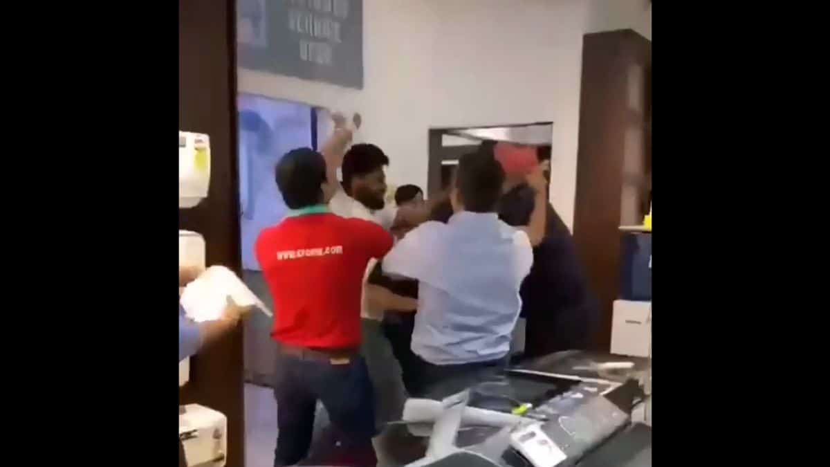 Fight over iPhone 15