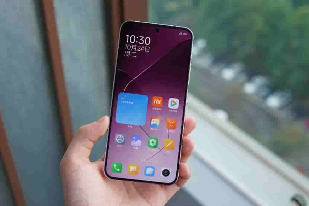 Xiaomi 14 - Hands-On Images - 1