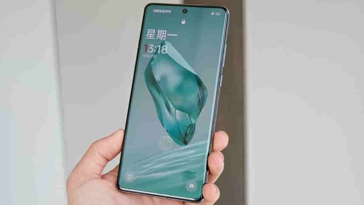 OnePlus 12 - Display