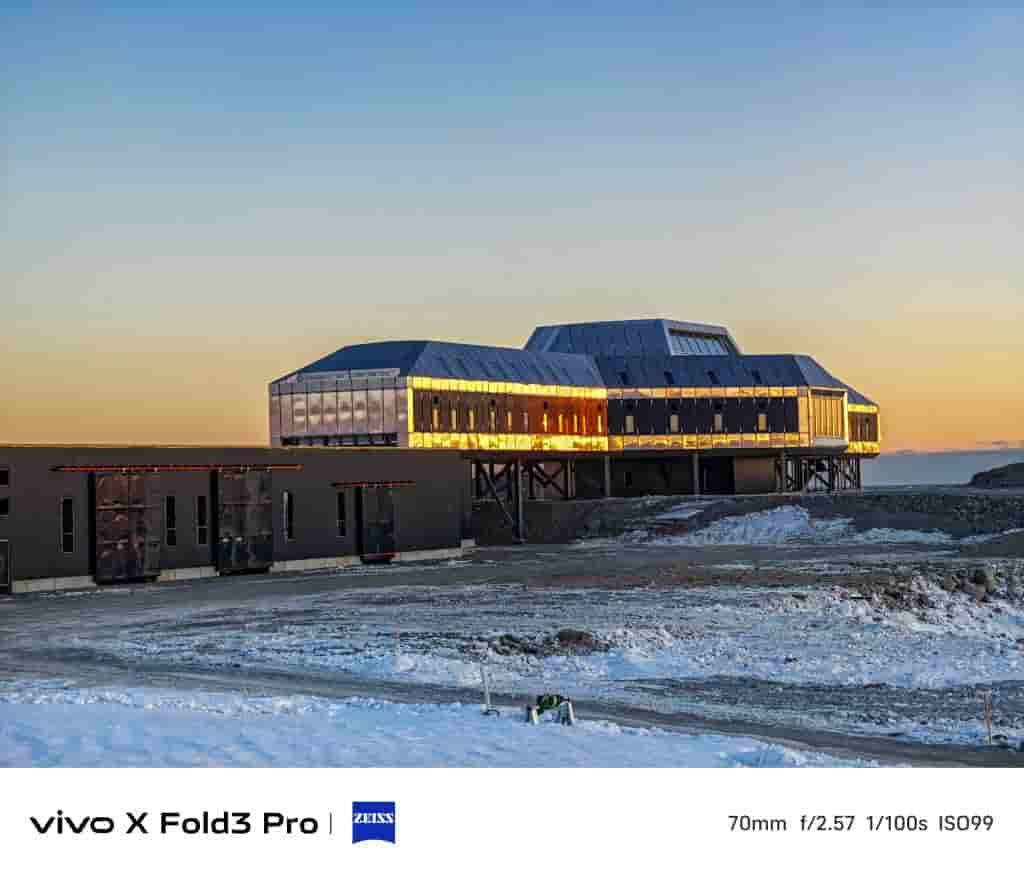 Vivo X Fold 3 Pro - Antarctic Samples - 3