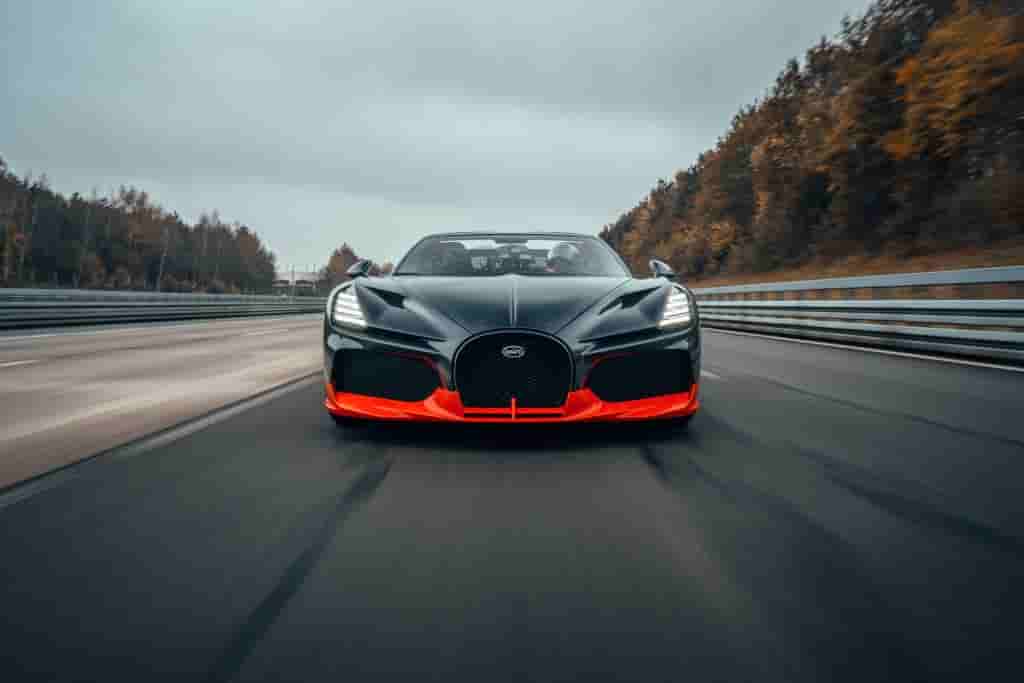 3_BUGATTI_W16_Mistral_World_Record[1]