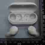 Sony 'YY2986' - White Earbuds and Case