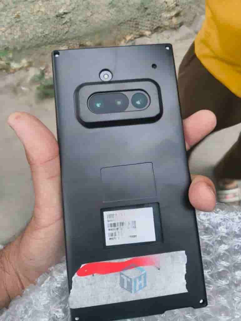 Nothing Phone (3a) - Alleged Image