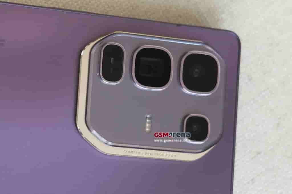 Infinix Note 50 Pro+ Live Images (3)