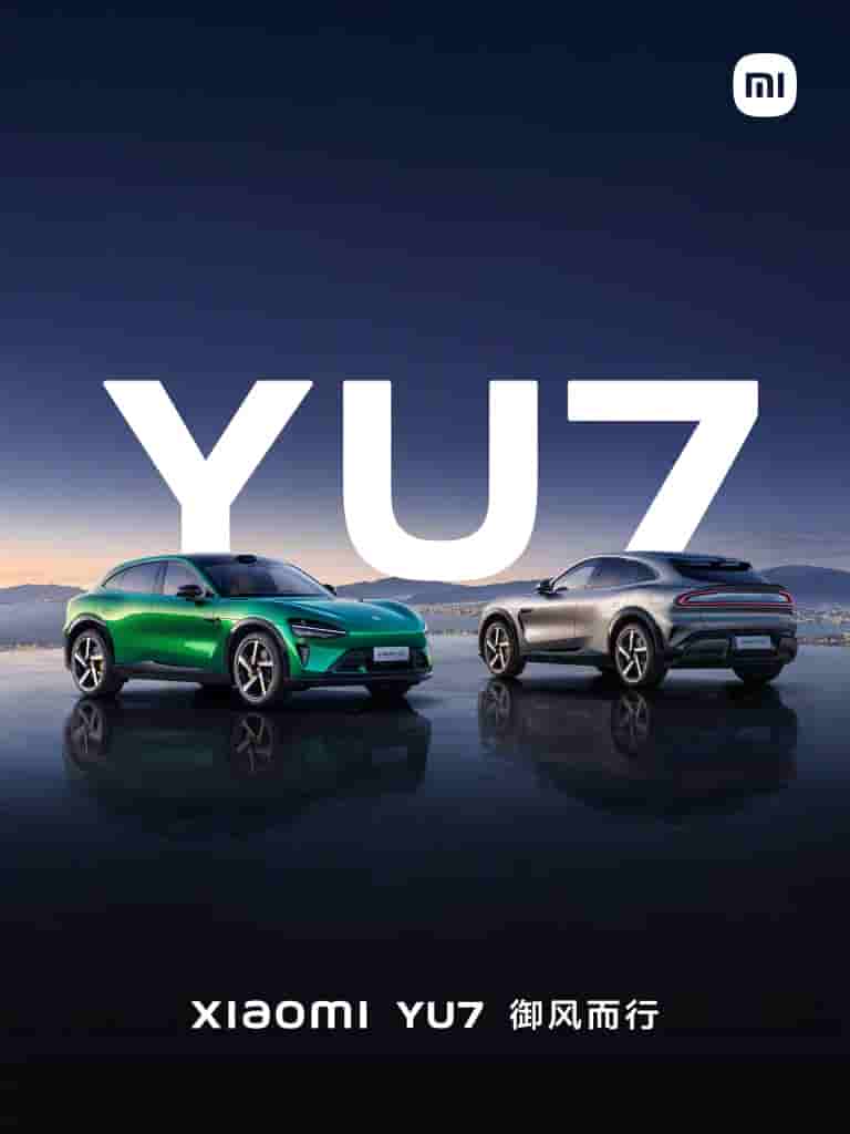 Xiaomi YU7 - Emerald Green and Titanium Silver