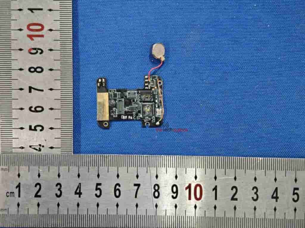HMD Watch P1 - FCC Revealed Live Image (5)