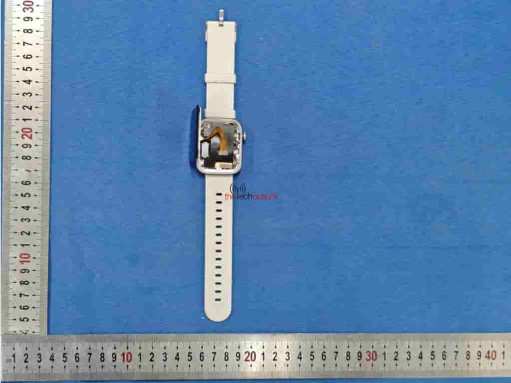 HMD Watch P1 - FCC Revealed Live Image (6)