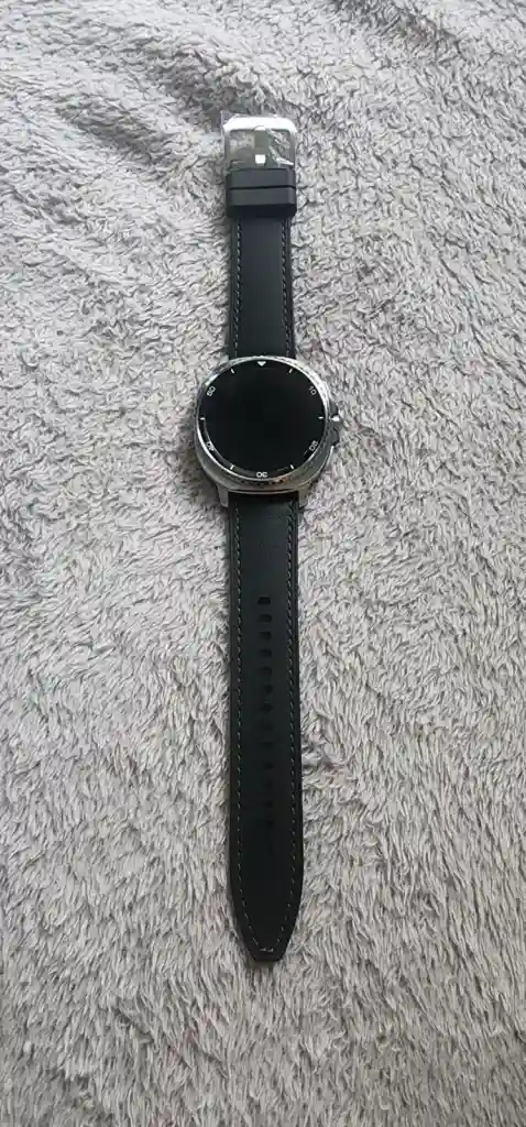 Samsung Galaxy Watch 8 Classic - Live Image (1)