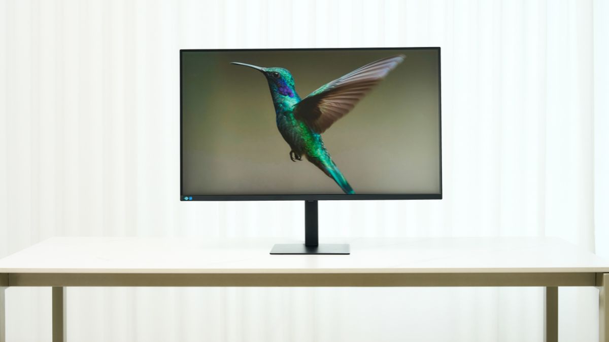Samsung ViewFinity S8 37-Inch Monitor - Feature Image