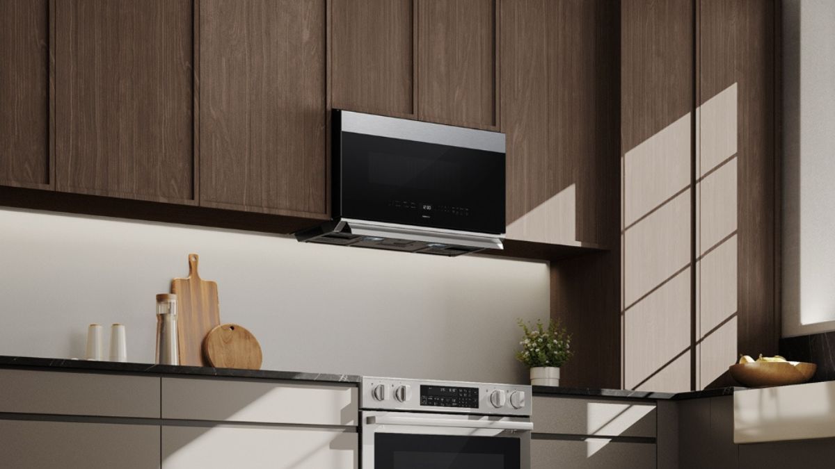 Samsung introduces new Over-the-Range Microwave with DualVent technology; Will be available exclusively in the US and Canada