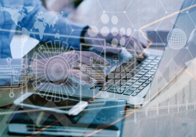The SMB Guide to Choosing the Right Business Phone System